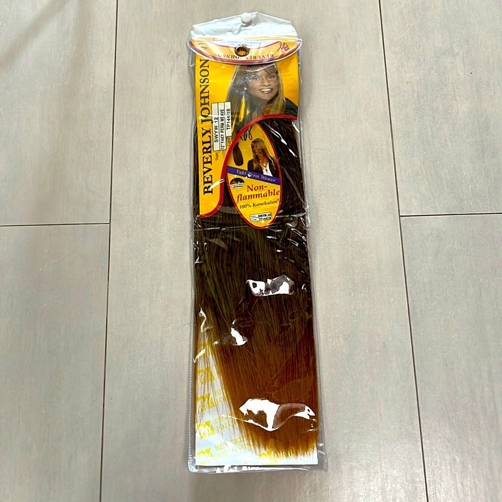 Beverly Johnson Yaqui Perm Weave - Never used still in package !